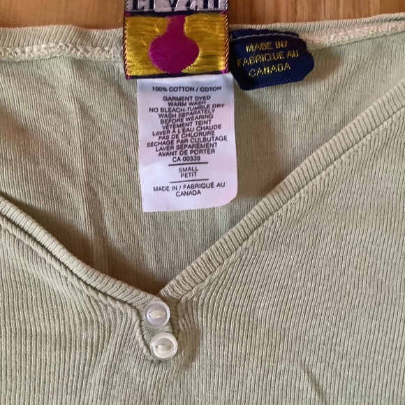 Flash, light green V Neck Jersey, 100% Cotton, Size S, Simple & Relaxed Fit. - Picture 3 of 4